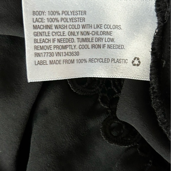 Ava & Viv Black Blouse With Lace Sleeve Detail - Picture 9 of 9